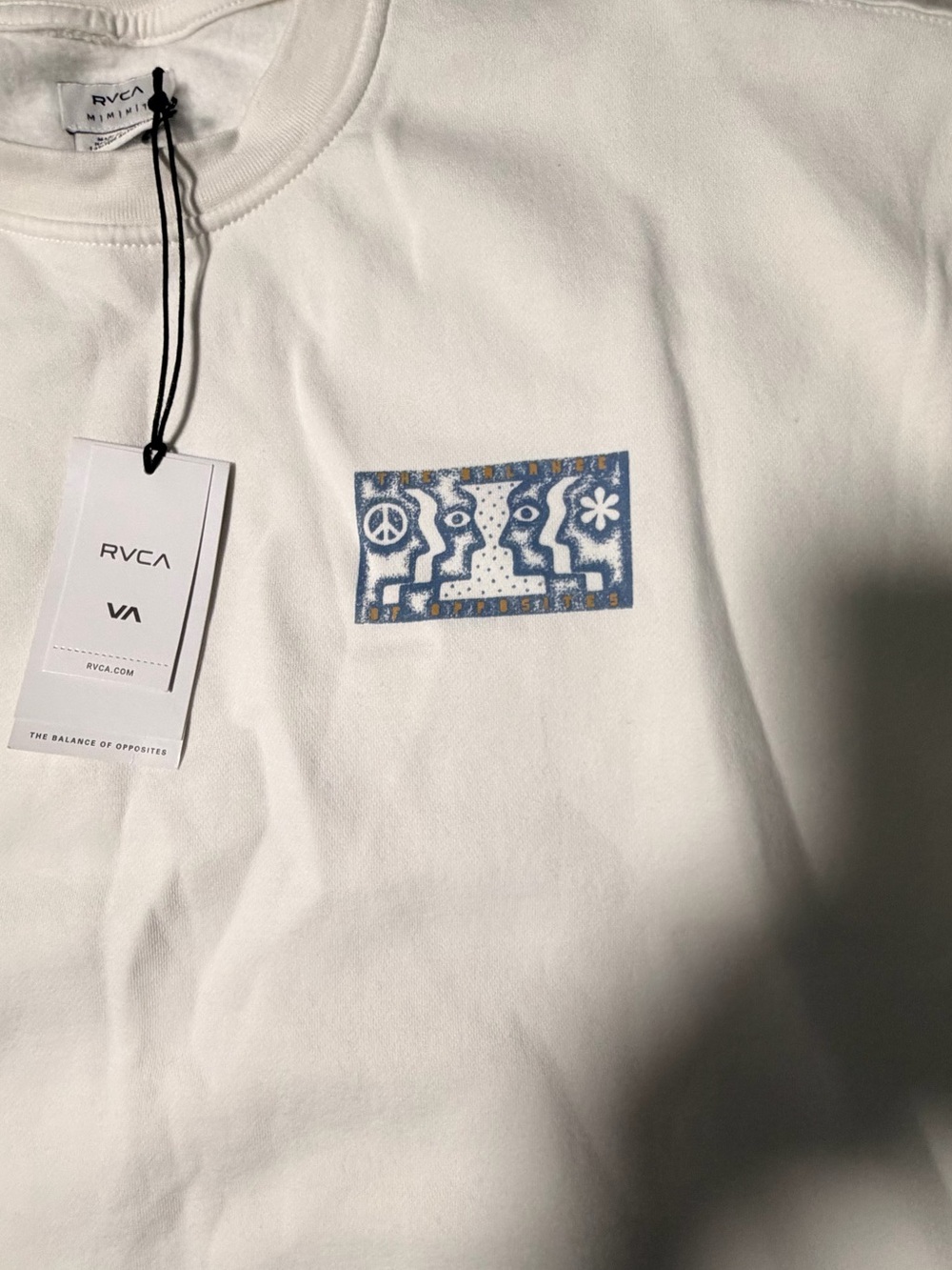 RVCA SWEATSHIRT NEW WITH TAGS SIZE M
MSRP $68 - Picture 4 of 6
